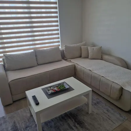 Apartment Mihail *